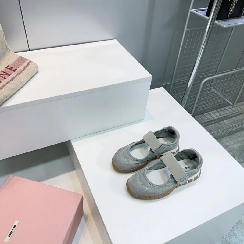 Miu Miu Shoes Sporty 9368