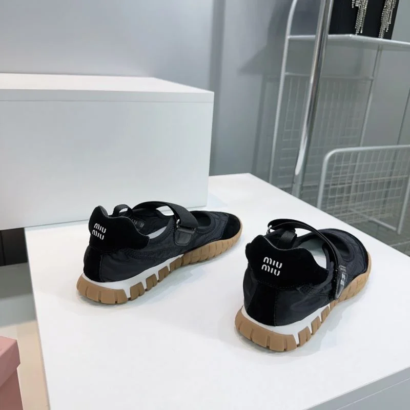 Fashionable Miu Miu Shoes 9380