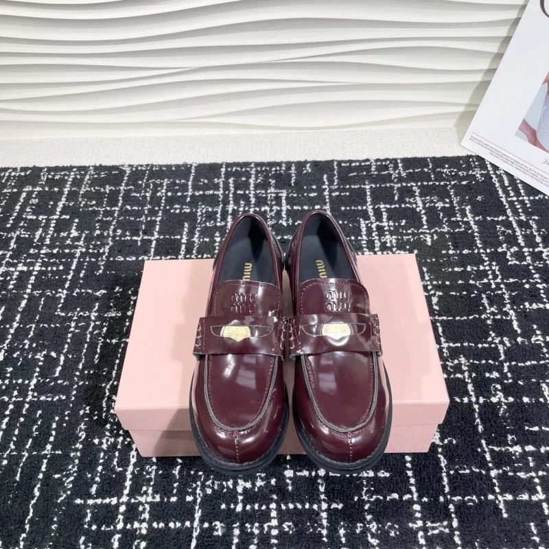 Flexible Miu Miu Shoes 9349