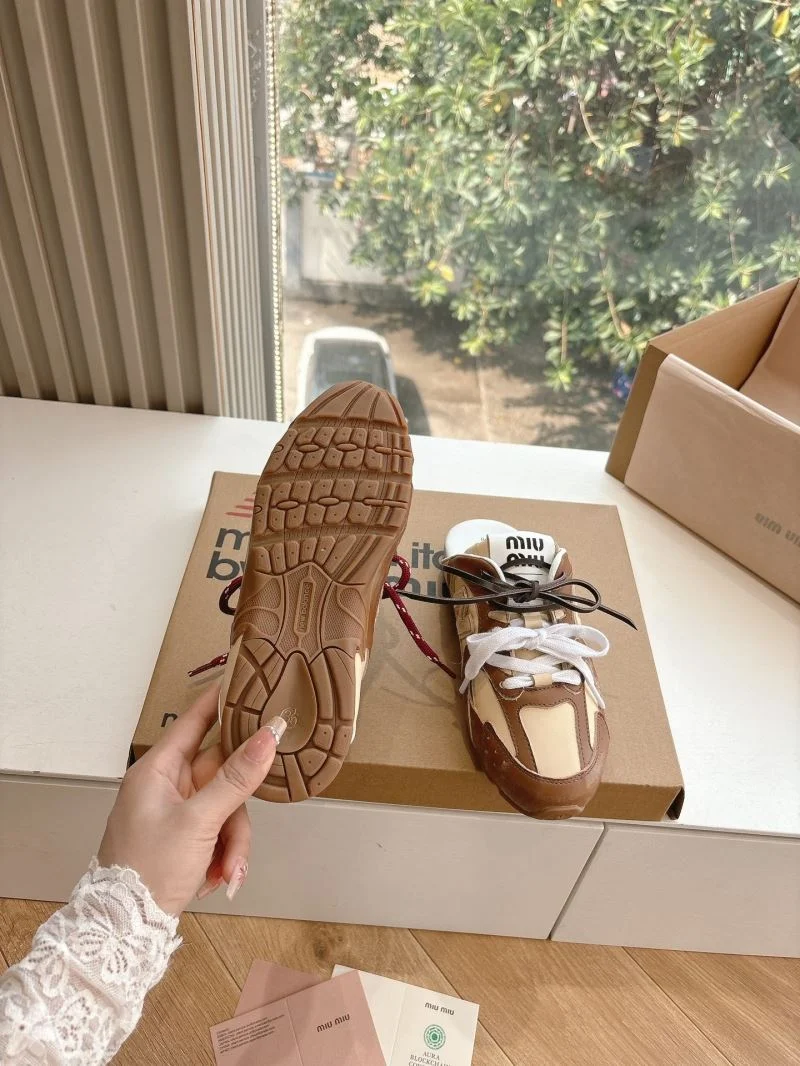 Trendsetting Miu Miu Shoes 9335