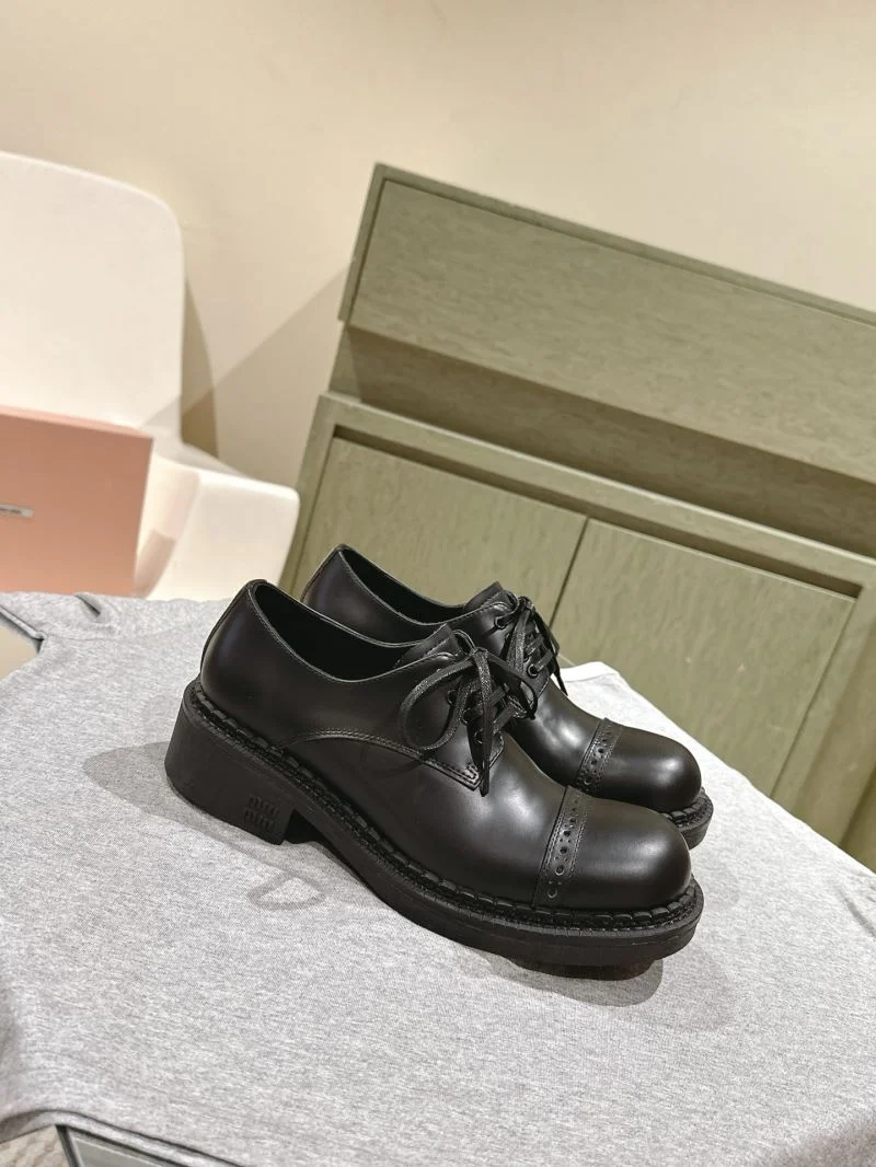 Miu Miu Shoes Durable 9320