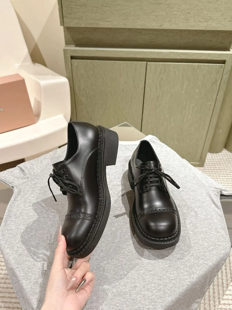 Miu Miu Shoes Durable 9320
