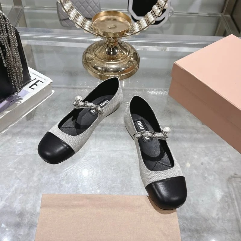 Miu Miu Shoes Durable 9386