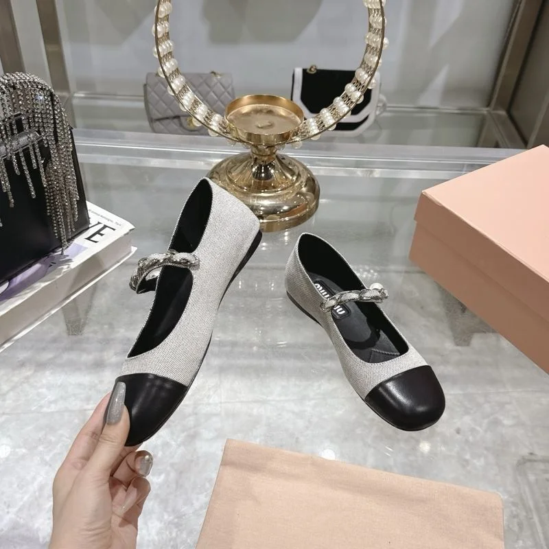 Miu Miu Shoes Durable 9386