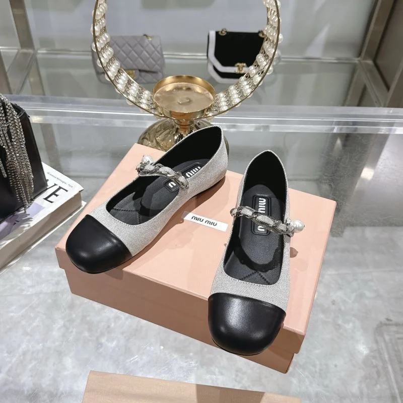 Miu Miu Shoes Durable 9386