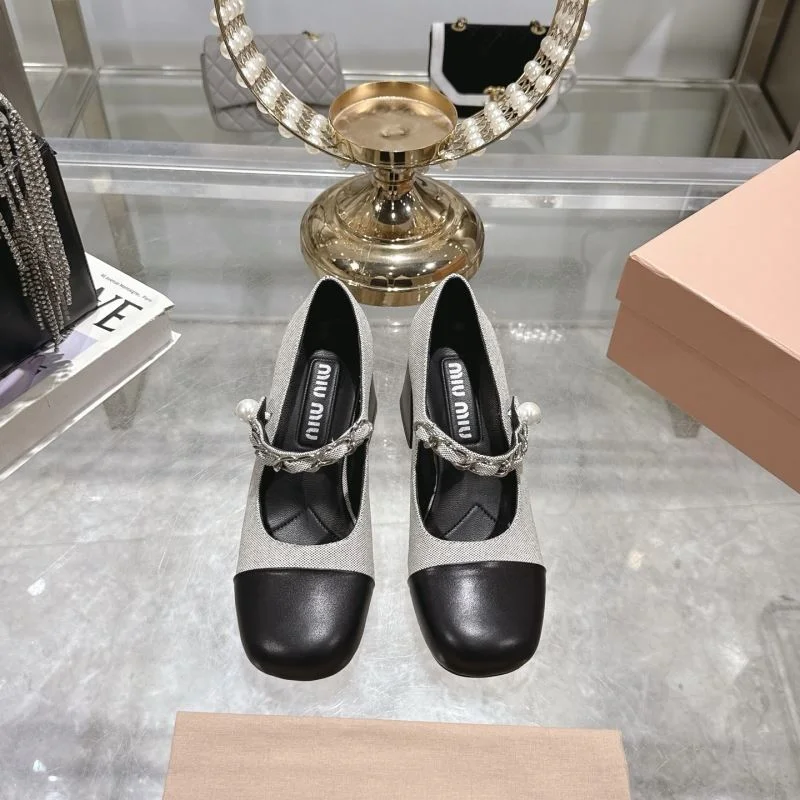 Miu Miu Shoes Sporty 9328