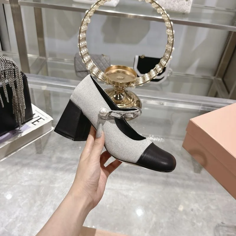 Miu Miu Shoes Sporty 9328