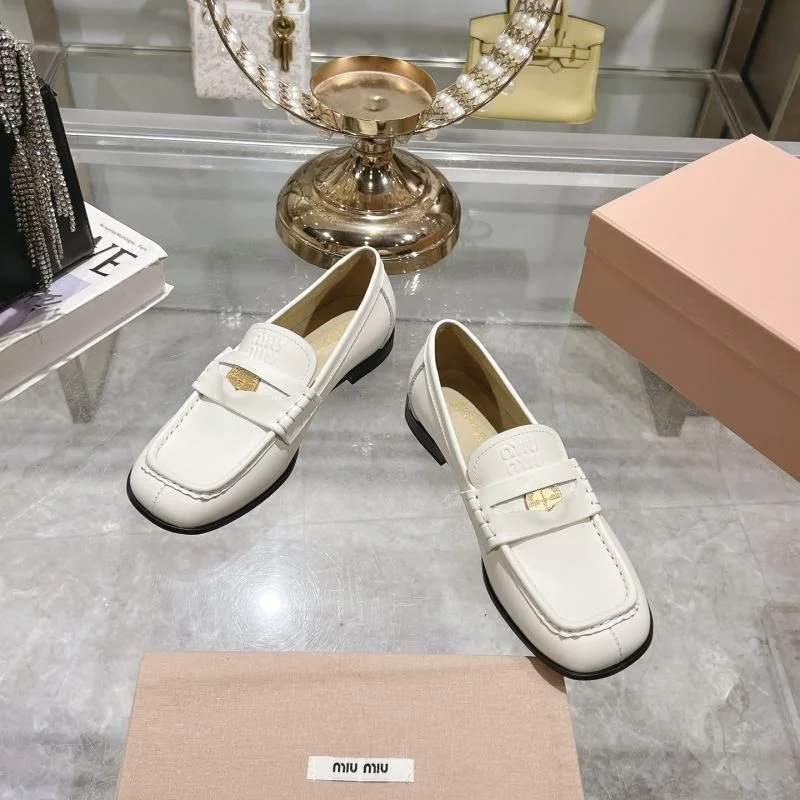Miu Miu Shoes StreetReady 9322