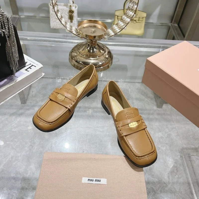 Miu Miu Shoes Versatile 9307