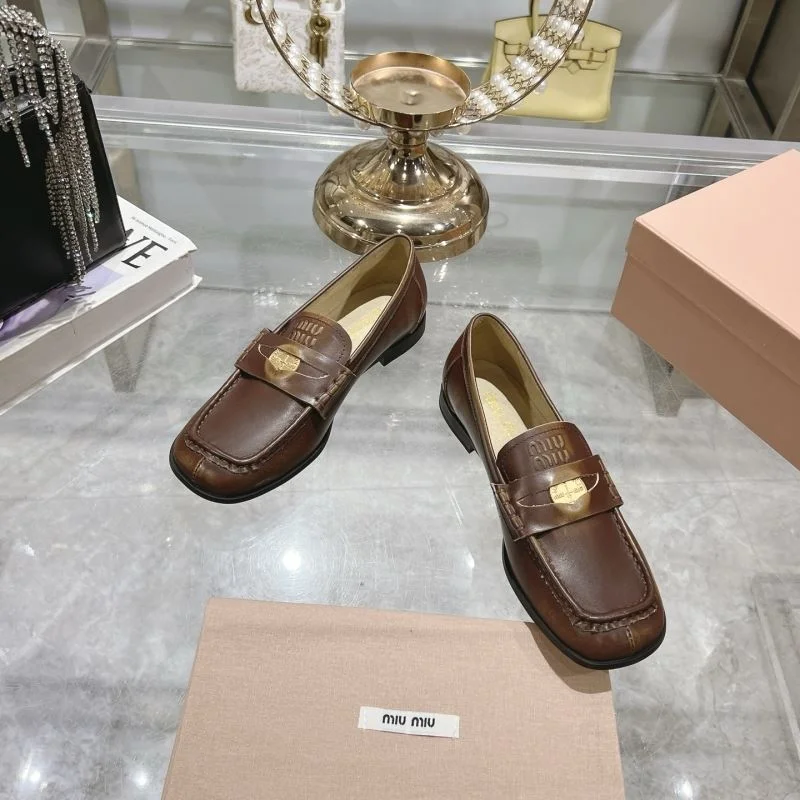 Compact Miu Miu Shoes 9318