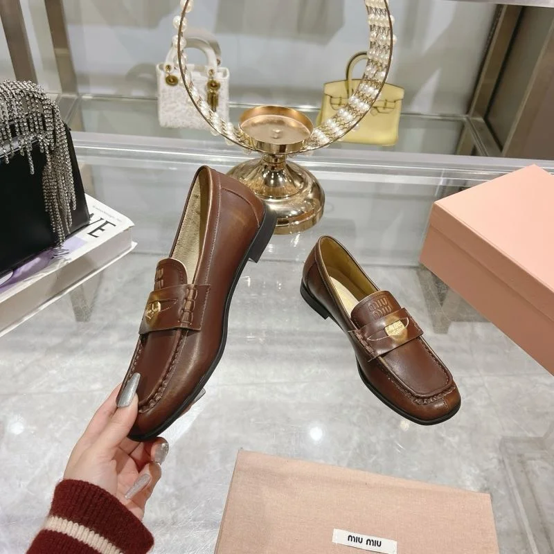 Compact Miu Miu Shoes 9318