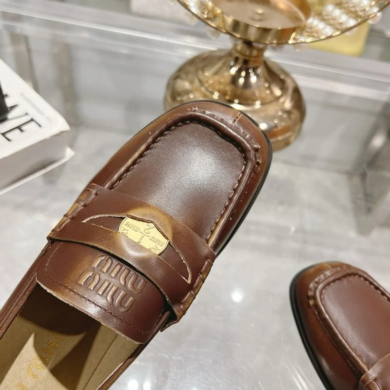 Compact Miu Miu Shoes 9318