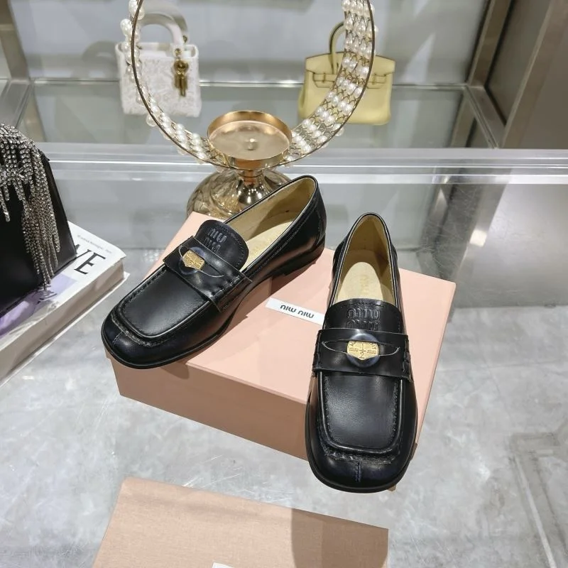 Casual Miu Miu Shoes 9295