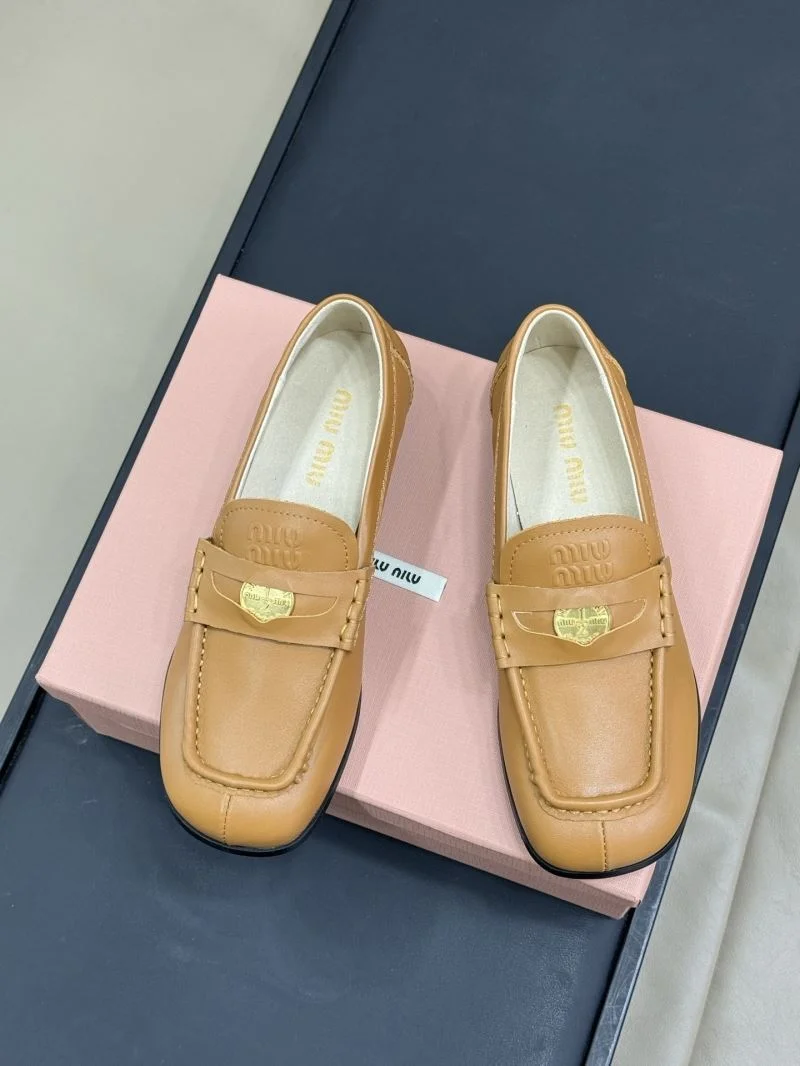 Miu Miu Shoes StreetReady 9352