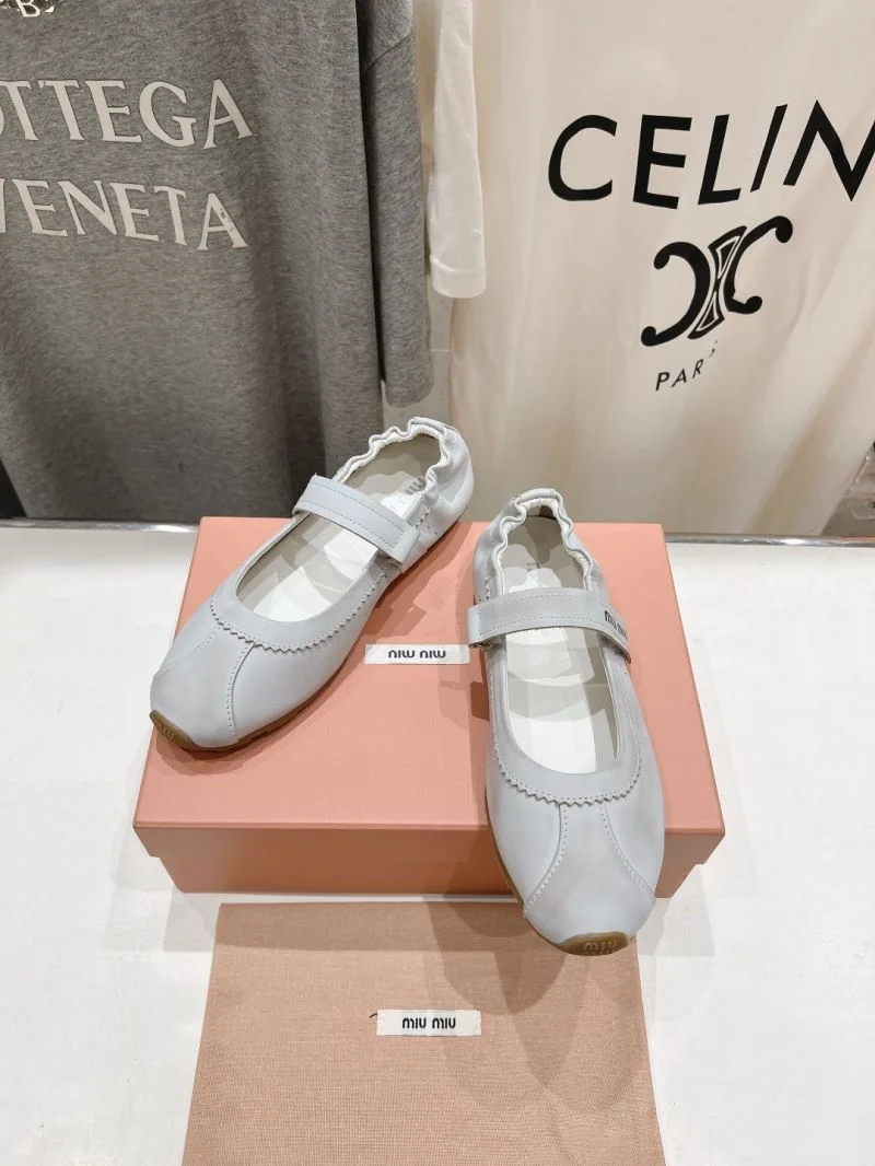 Miu Miu Shoes ModernLook 9287