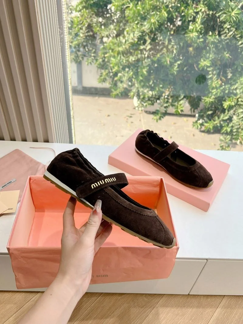 MoistureWicking Miu Miu Shoes 15463