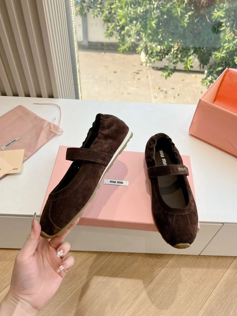 MoistureWicking Miu Miu Shoes 15463