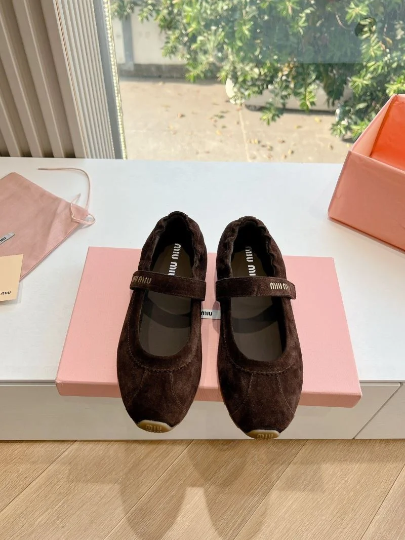MoistureWicking Miu Miu Shoes 15463