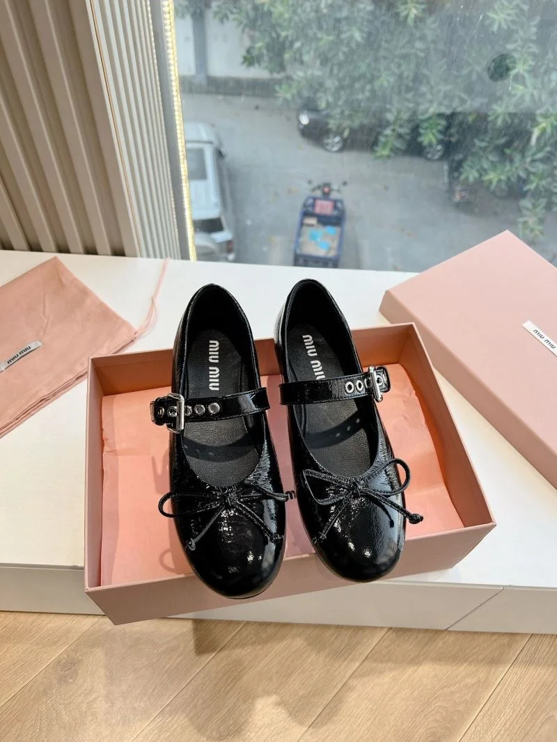 Miu Miu Shoes Supportive 15462