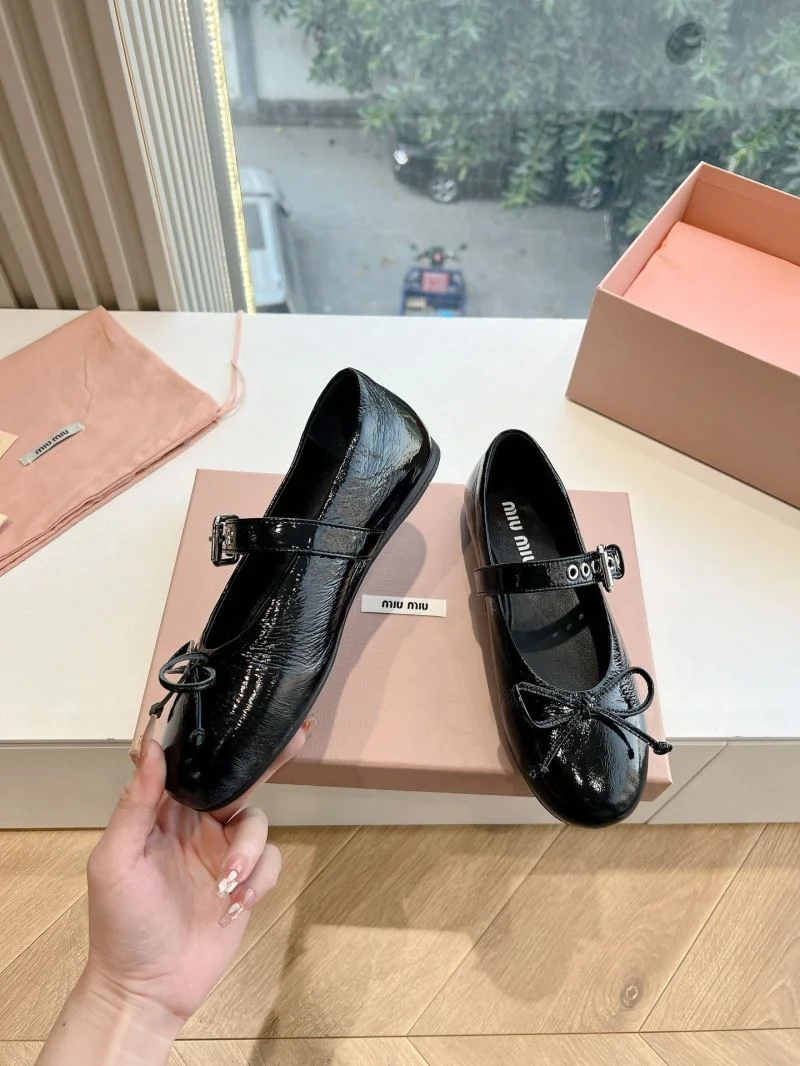 Miu Miu Shoes Supportive 15462