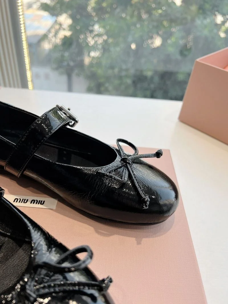 Miu Miu Shoes Supportive 15462
