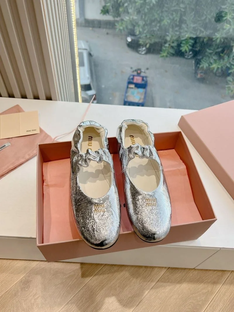 RelaxedFit Miu Miu Shoes 15459