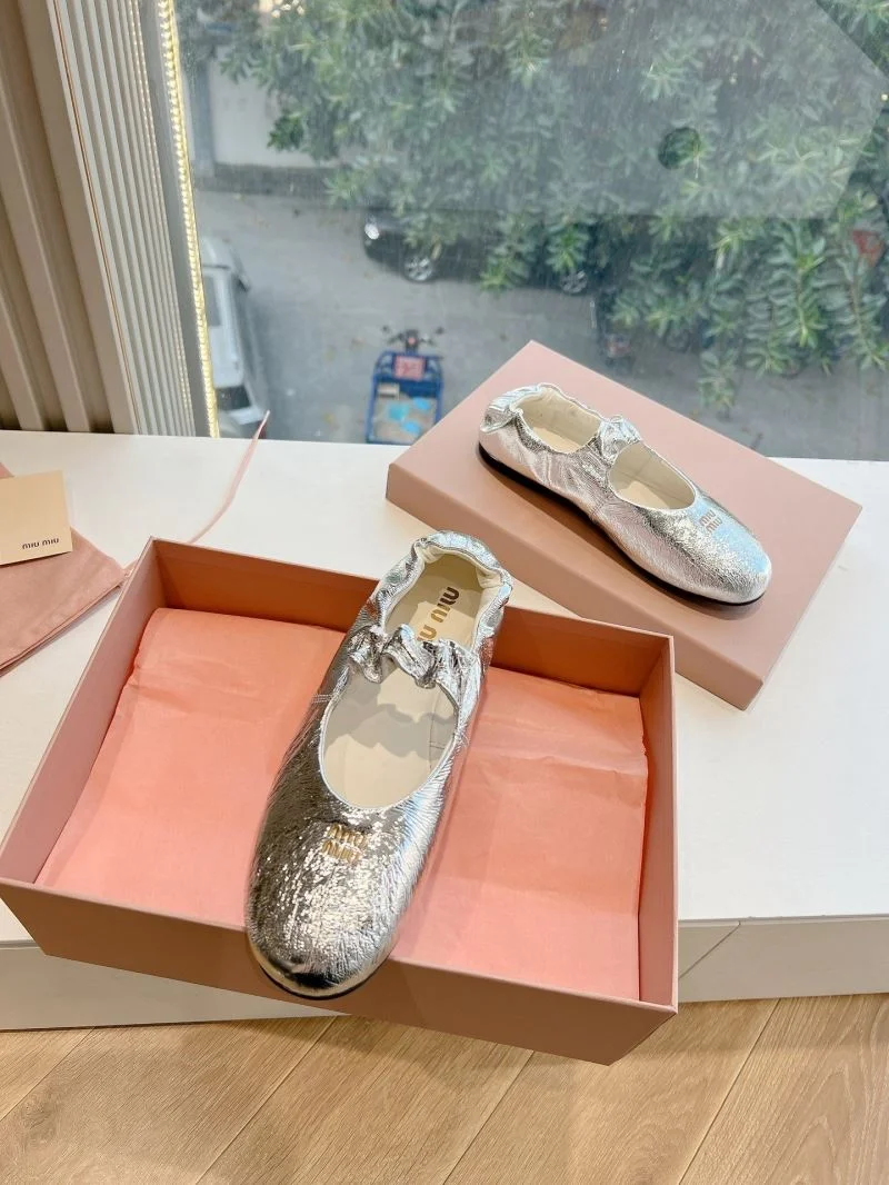 RelaxedFit Miu Miu Shoes 15459