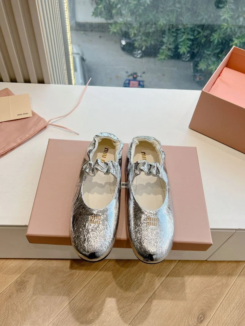 RelaxedFit Miu Miu Shoes 15459