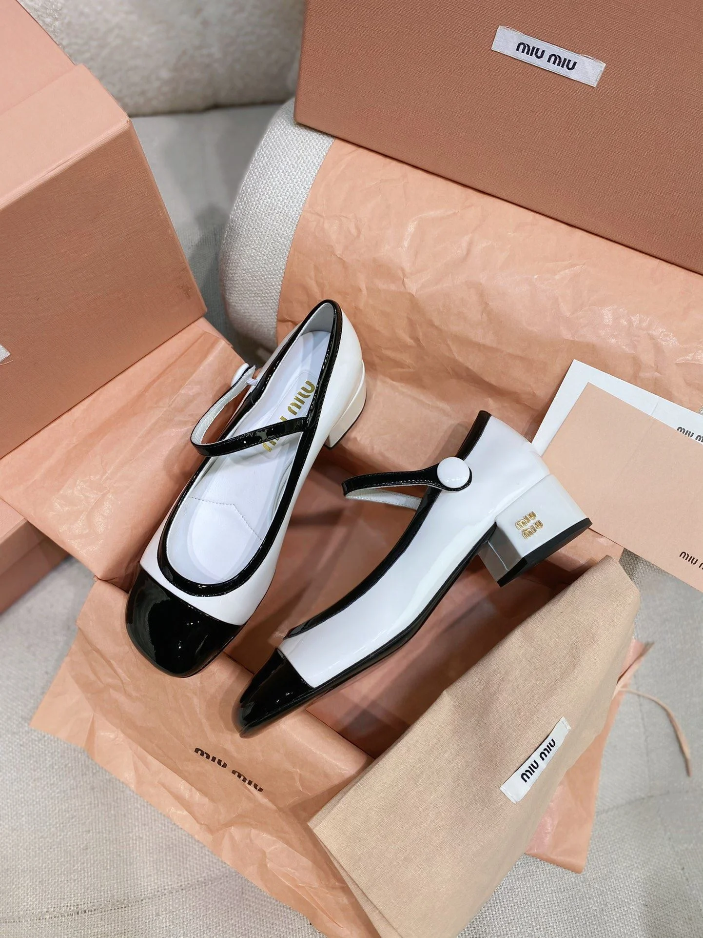 Premium Miu Miu Shoes 6141