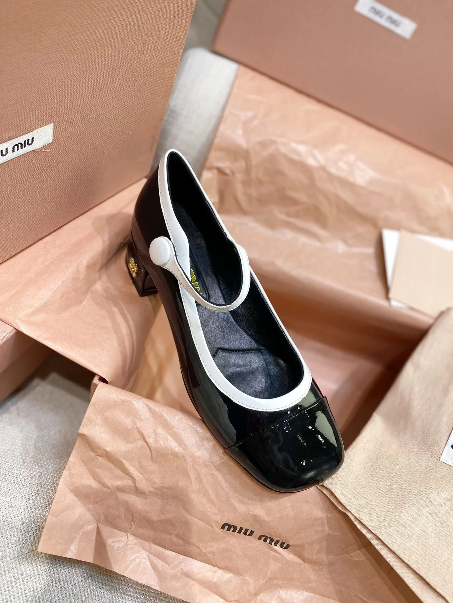 Miu Miu Shoes RelaxedFit 6145