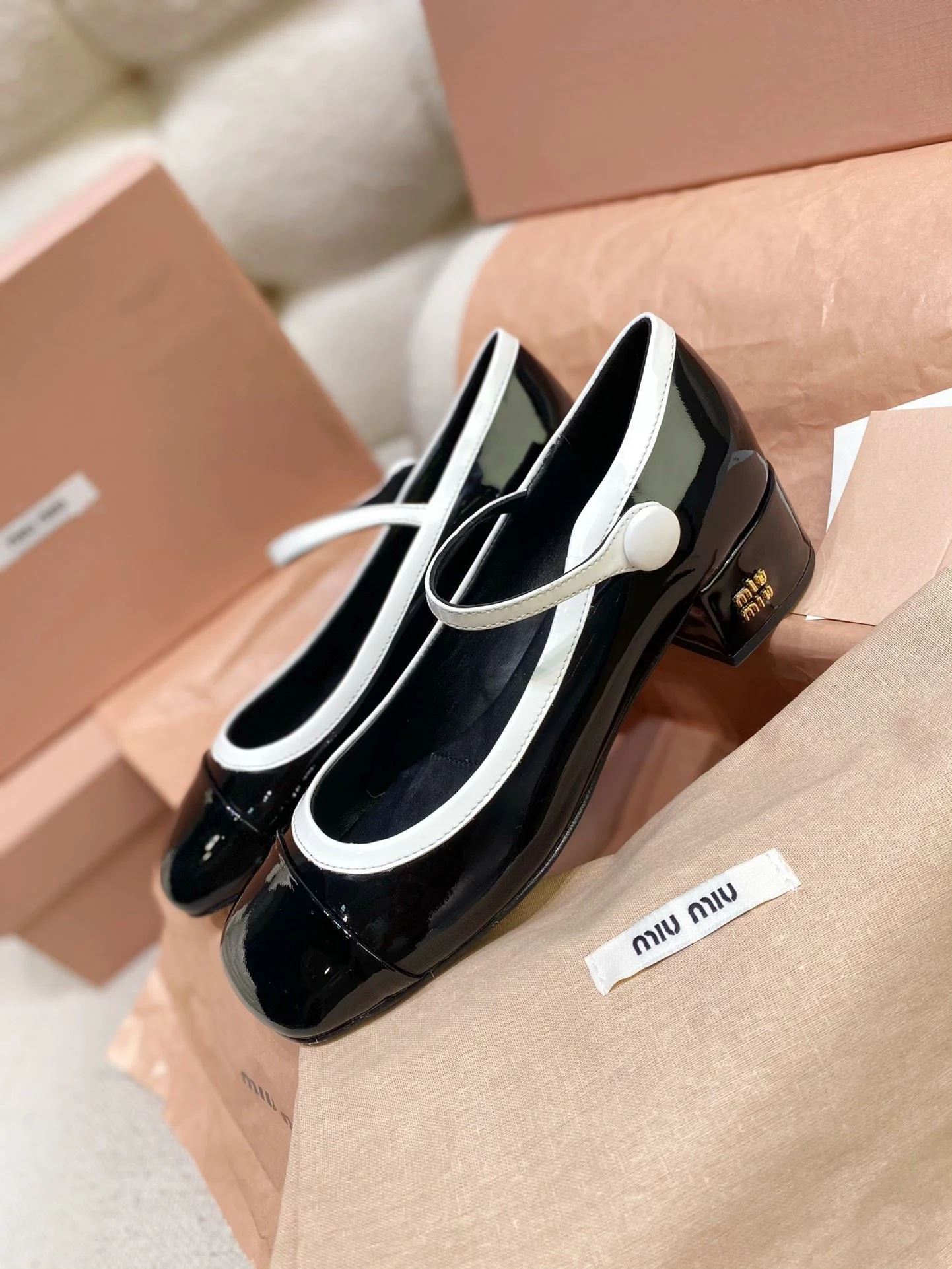 Miu Miu Shoes RelaxedFit 6145