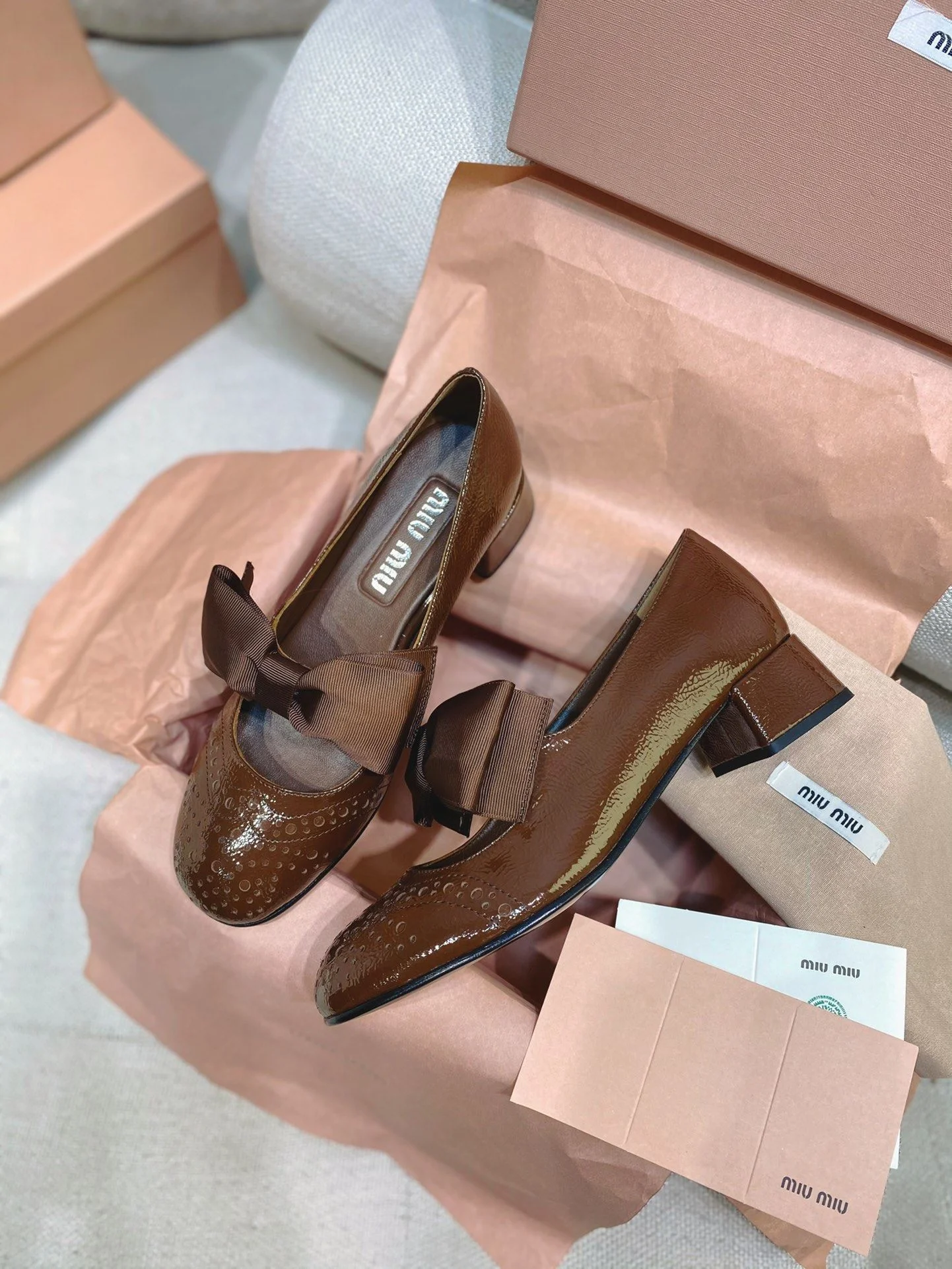 Breathable Miu Miu Shoes 6216
