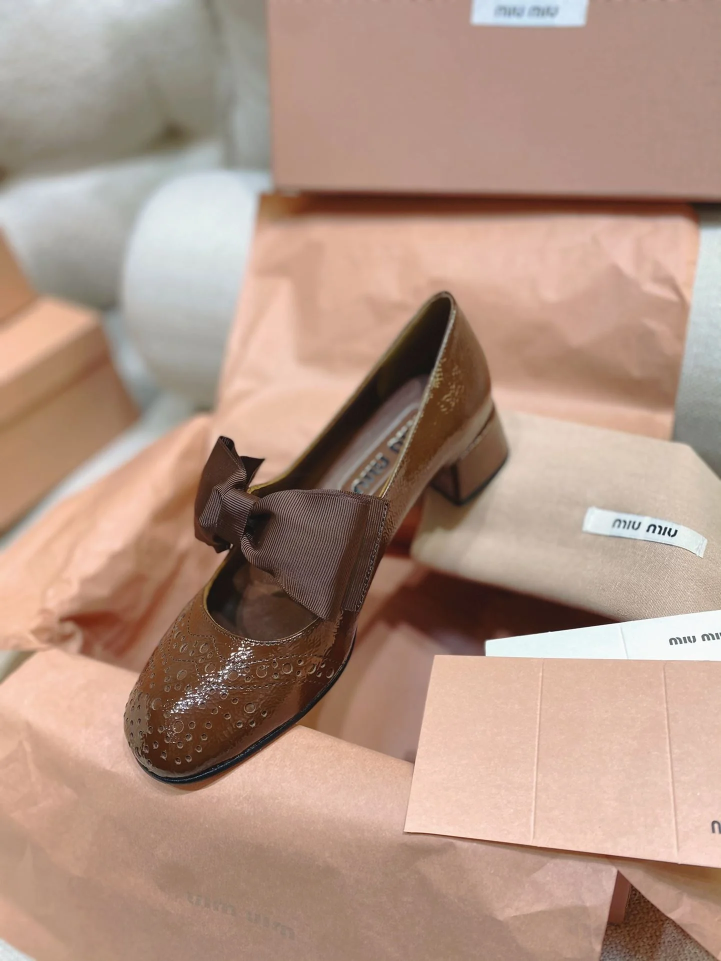 Breathable Miu Miu Shoes 6216
