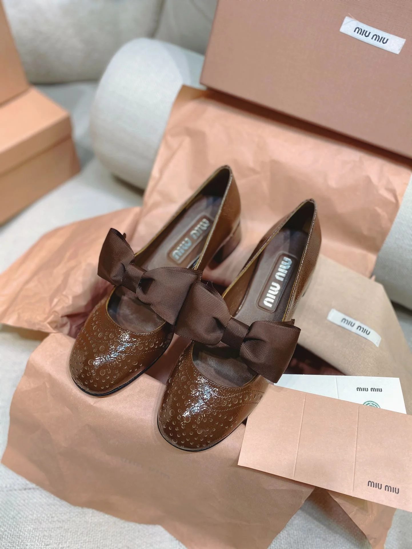 Breathable Miu Miu Shoes 6216
