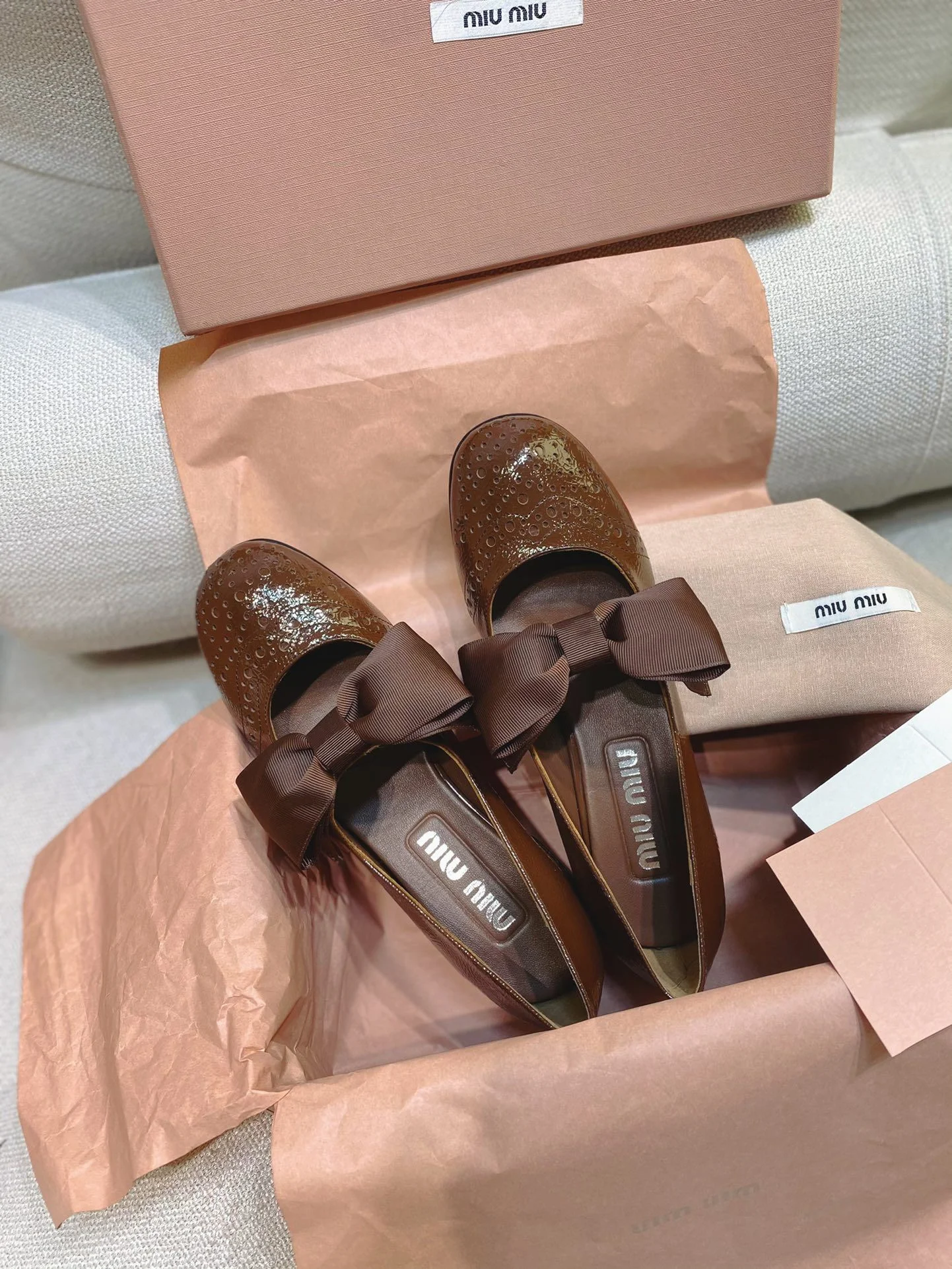 Breathable Miu Miu Shoes 6216