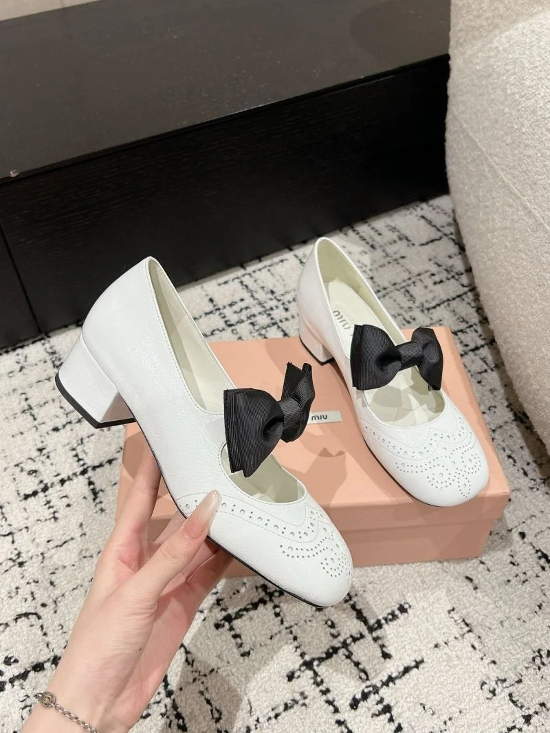 StreetReady Miu Miu Shoes 6133