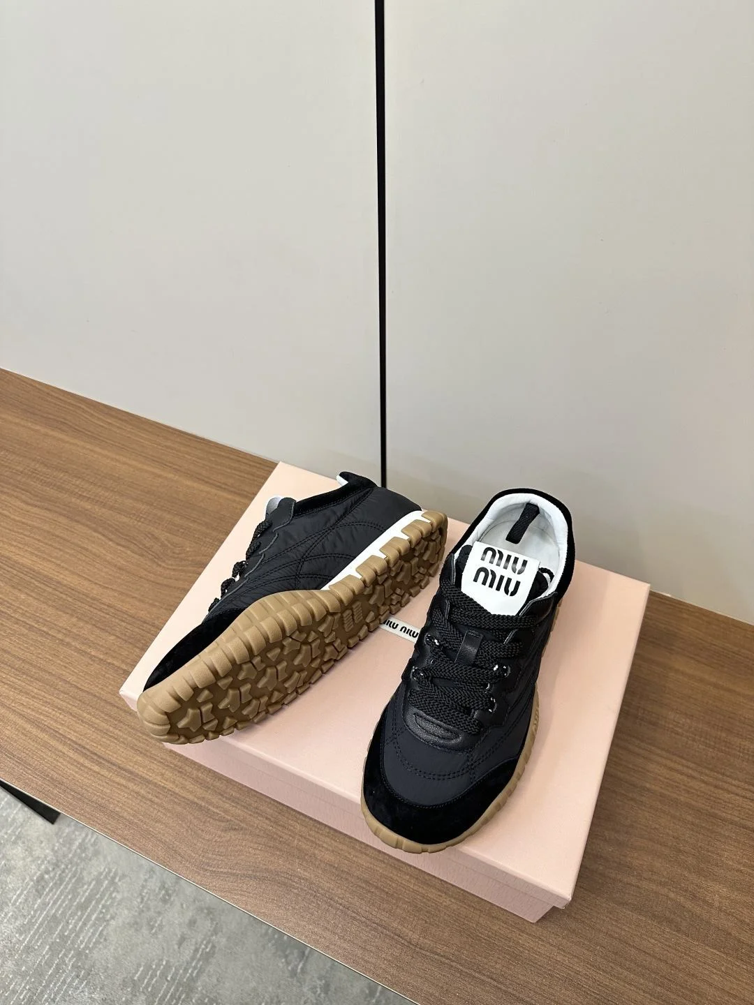 Sustainable Miu Miu Shoes 6129