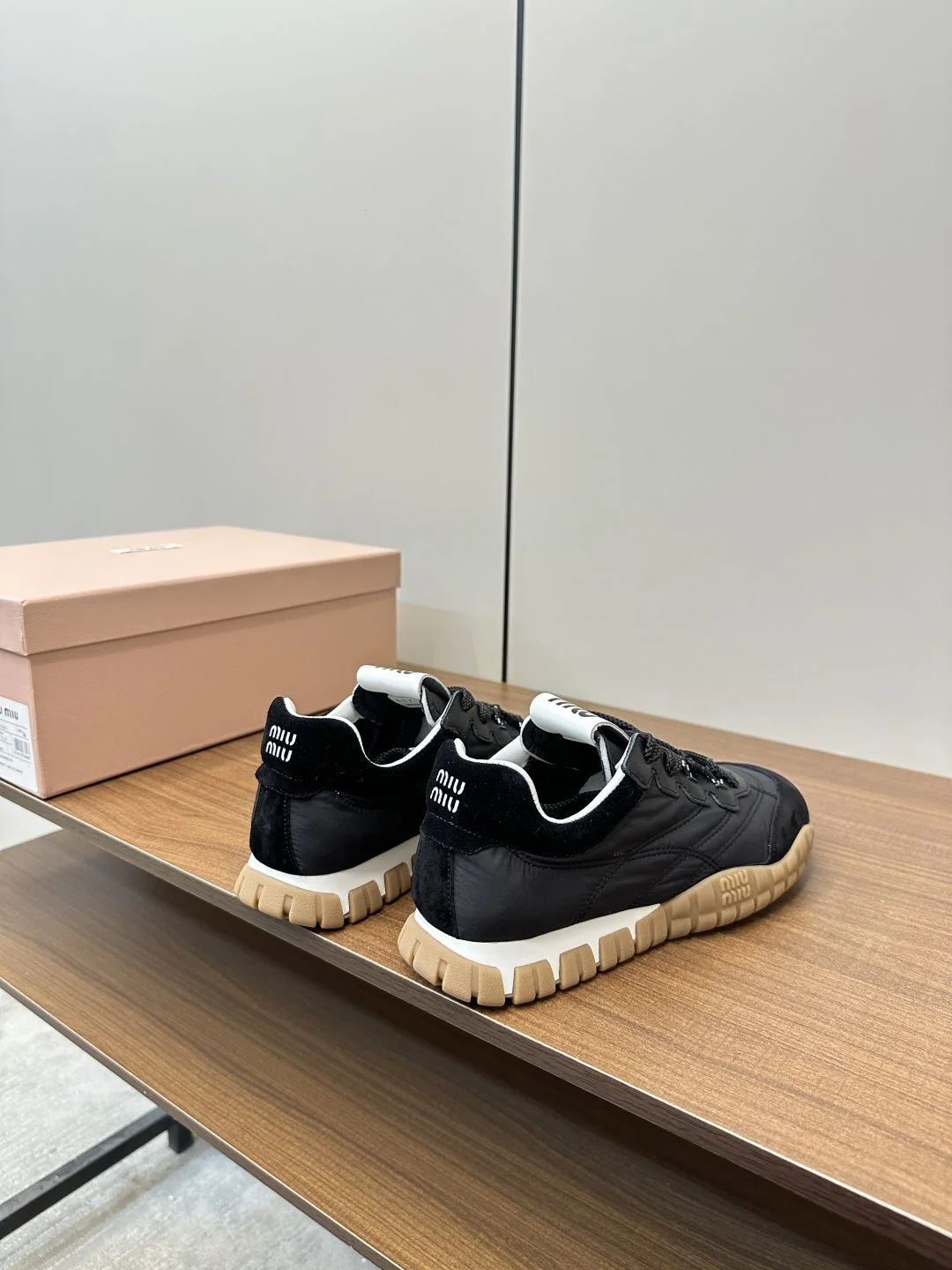 Sustainable Miu Miu Shoes 6129