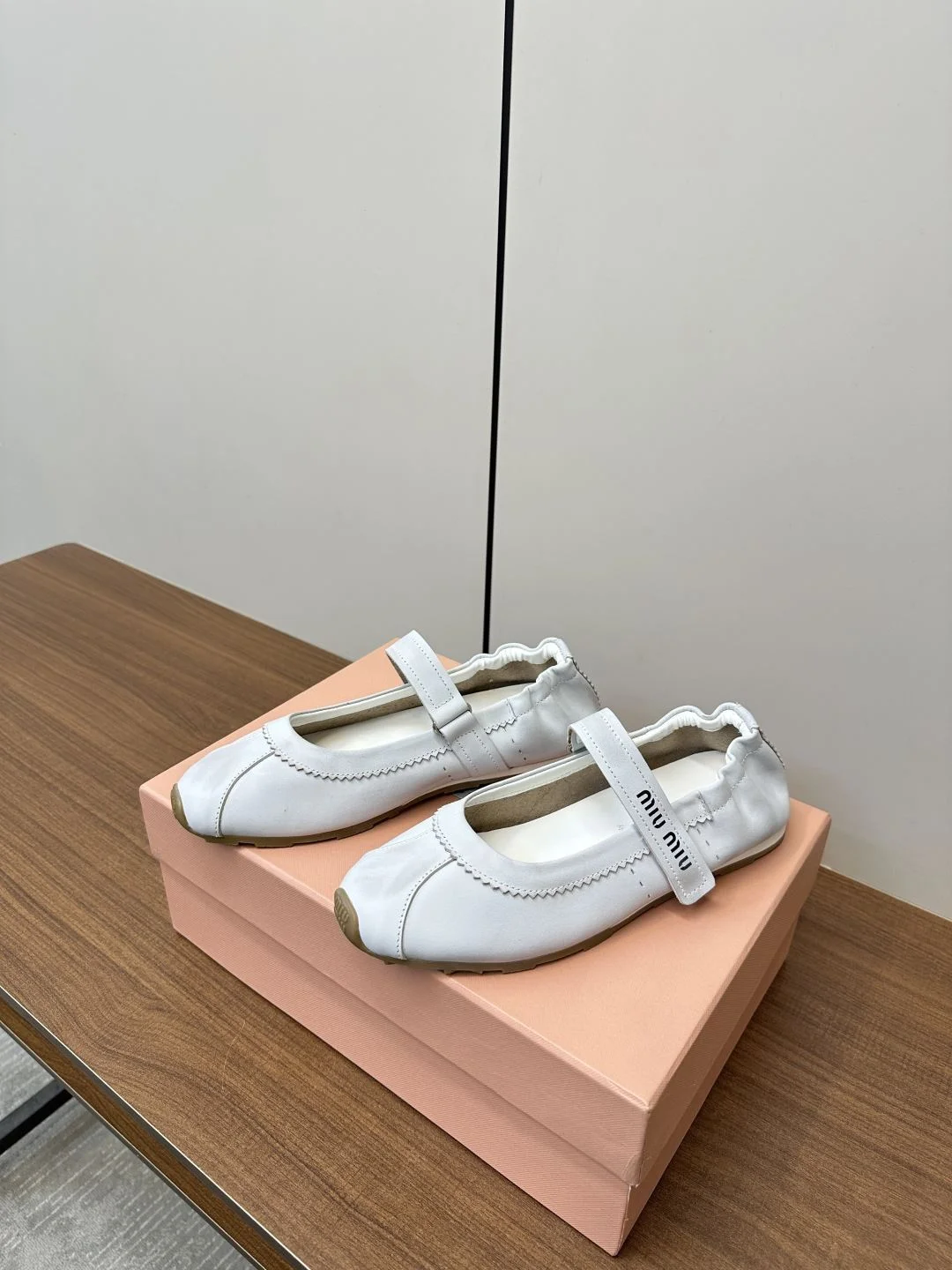 Miu Miu Shoes Youthful 6094