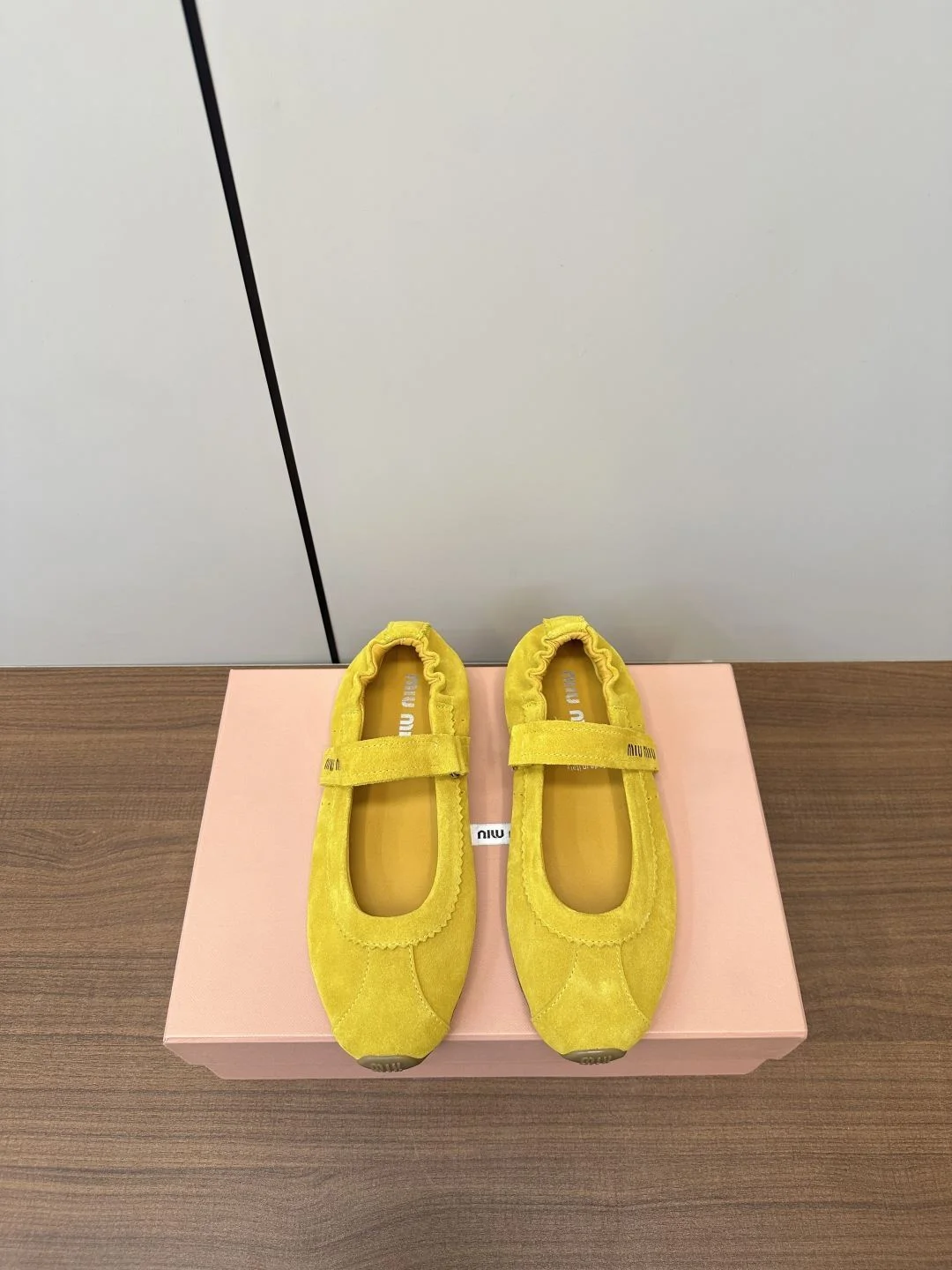 Durable Miu Miu Shoes 6147