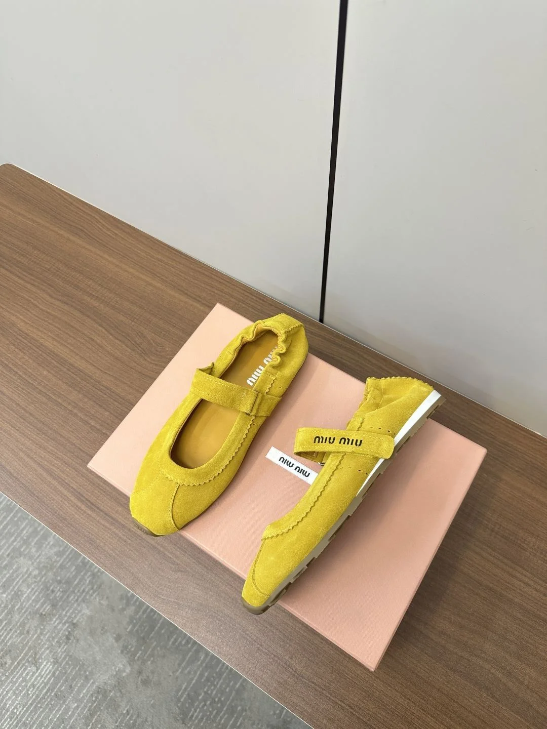 Durable Miu Miu Shoes 6147