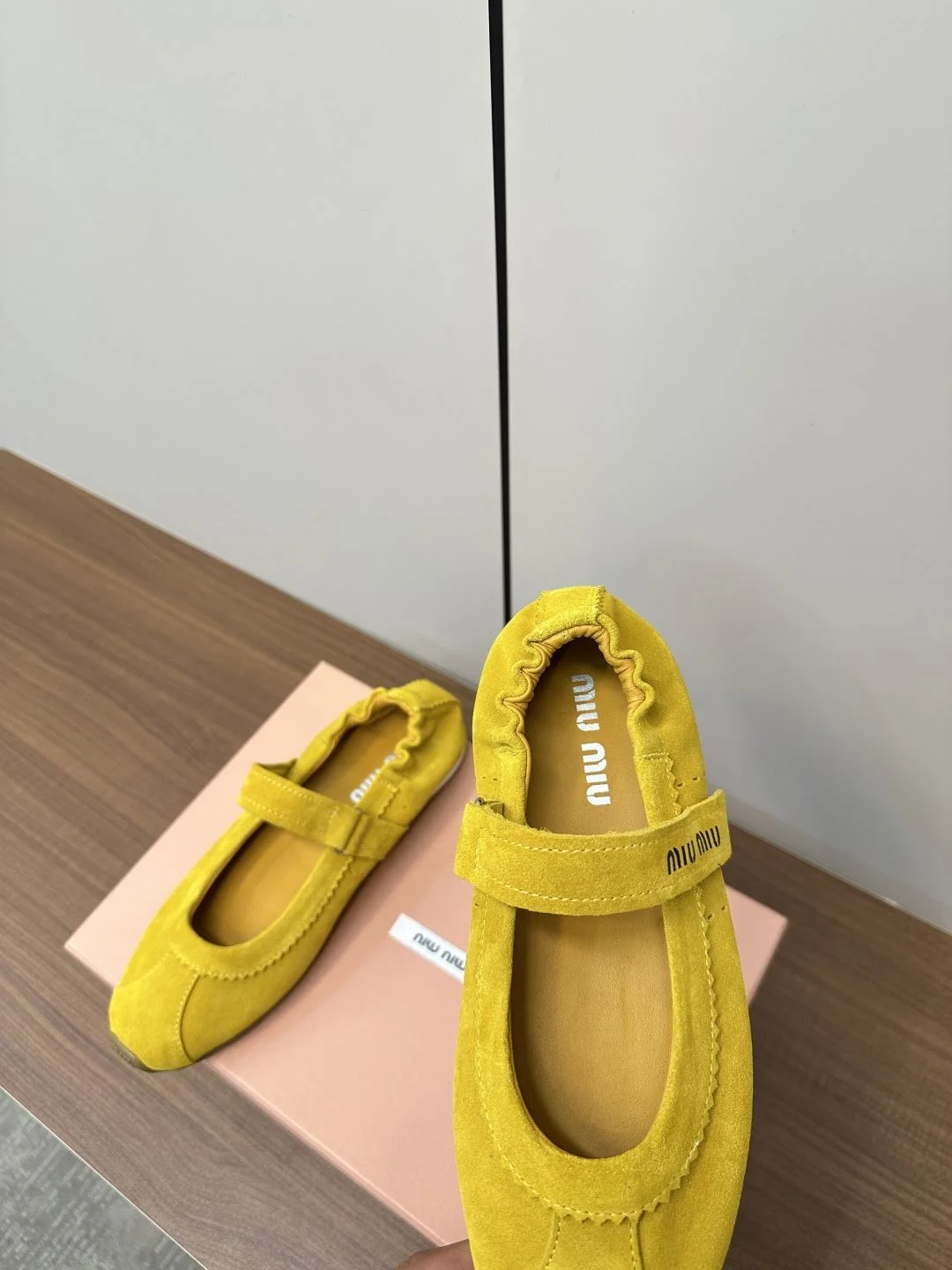 Durable Miu Miu Shoes 6147