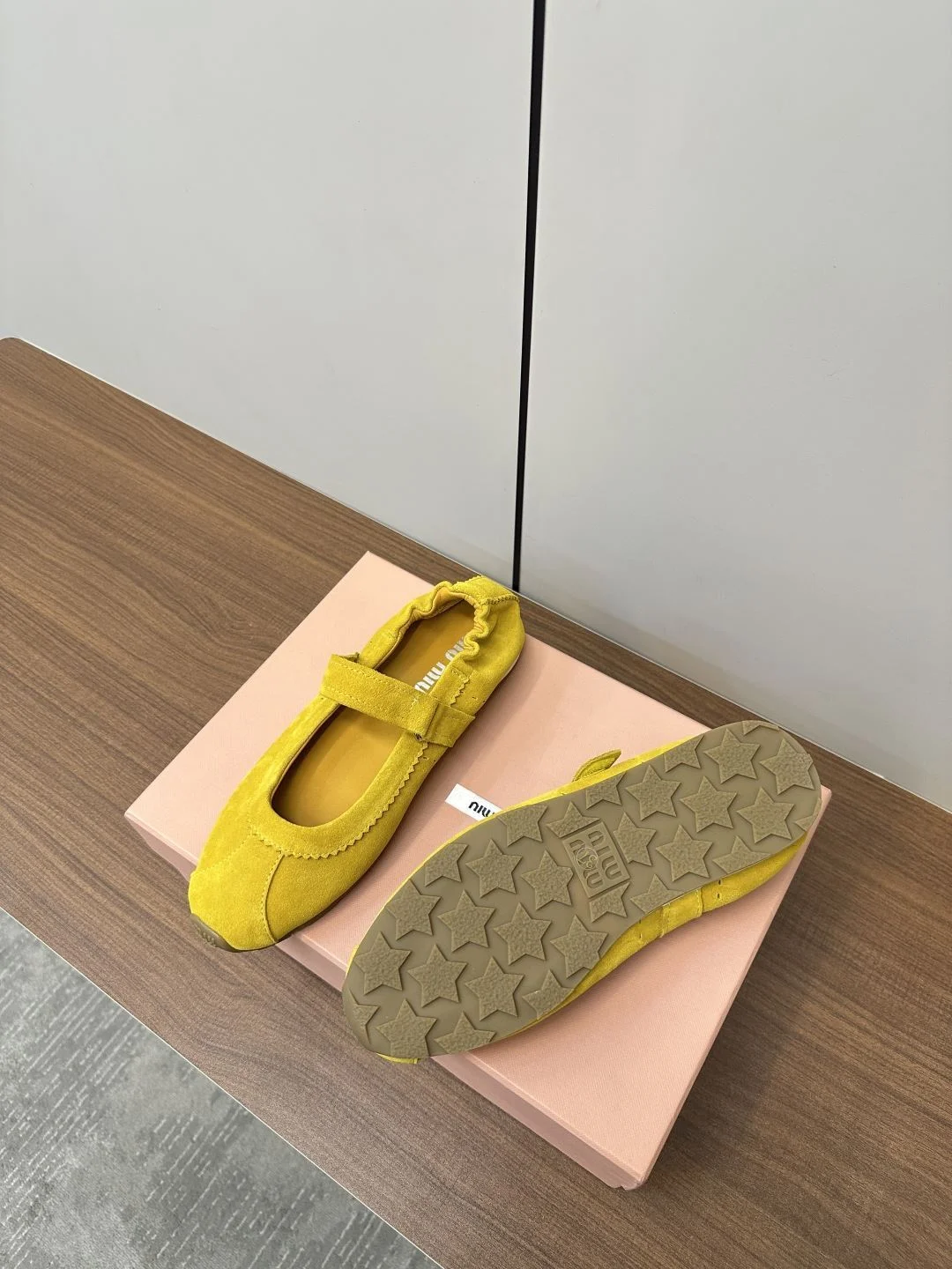 Durable Miu Miu Shoes 6147