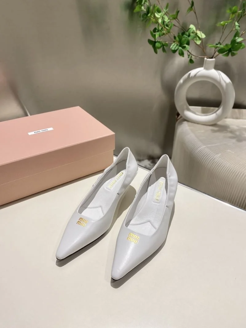 FlexibleFit Miu Miu Shoes 6069