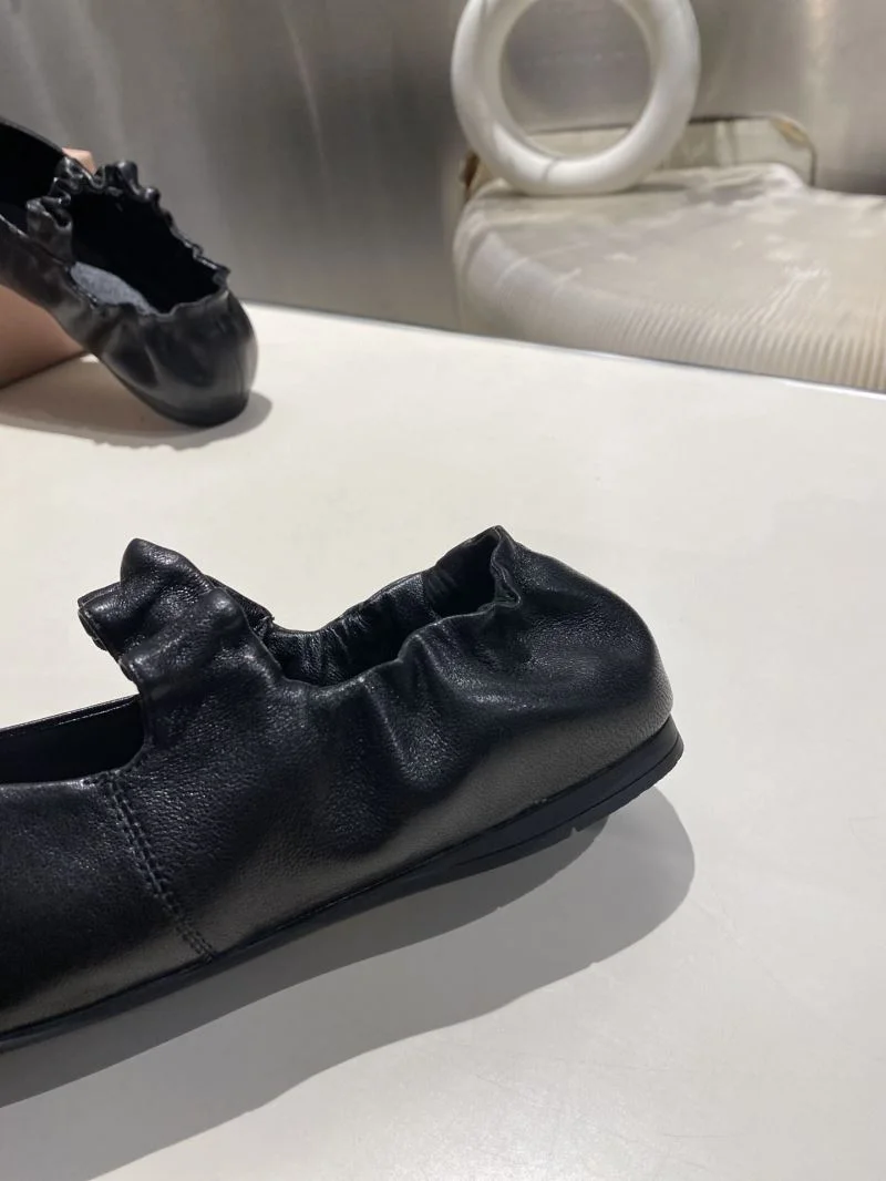 Miu Miu Shoes FastDry 6085
