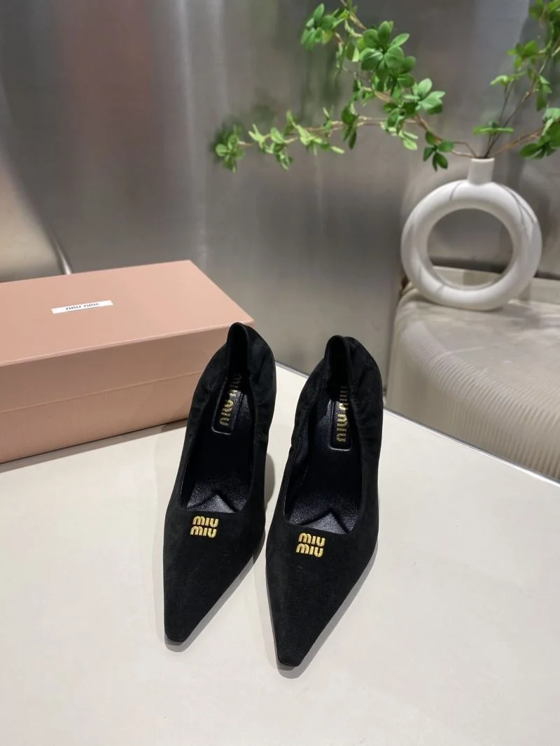 OnTrend Miu Miu Shoes 6136