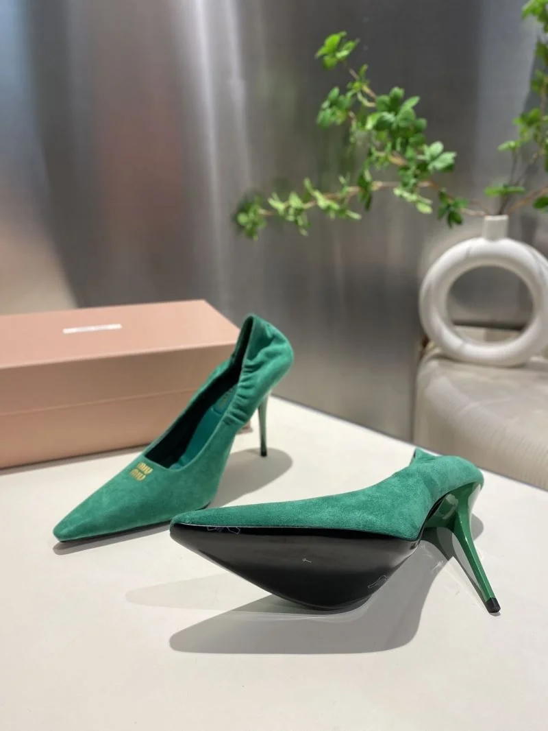 UrbanChic Miu Miu Shoes 6120