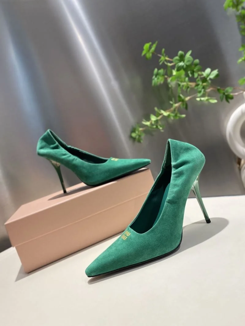 UrbanChic Miu Miu Shoes 6120