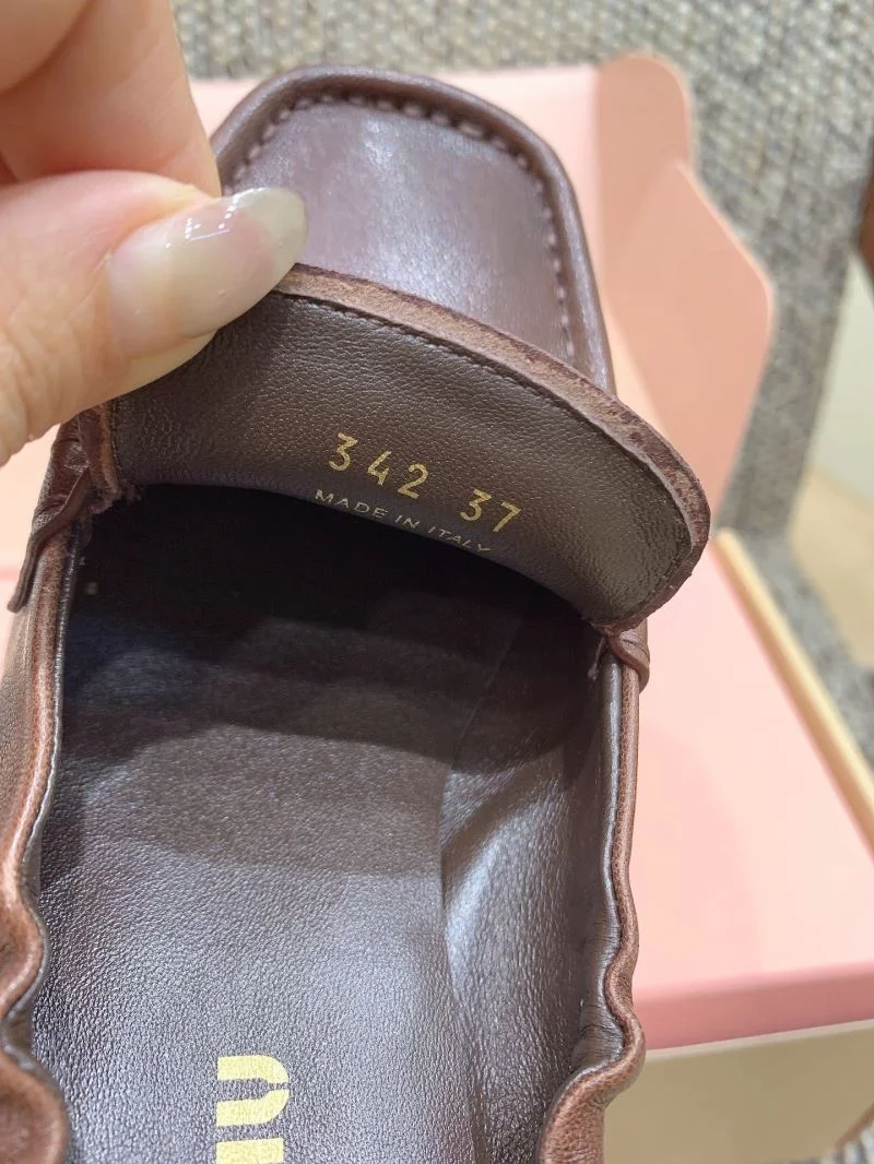 Durable Miu Miu Shoes 6060