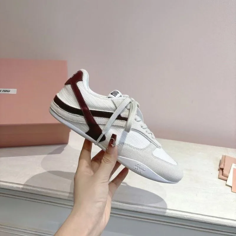 Sleek Miu Miu Shoes 6041